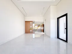 Casa de Condomínio com 3 Quartos à venda, 235m² no Jardim Residencial Maria Dulce, Indaiatuba - Foto 4