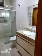 Casa com 3 Quartos à venda, 220m² no Brasil, Uberlândia - Foto 15