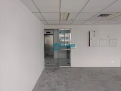 Conjunto Comercial / Sala para alugar, 240m² no Bela Vista, São Paulo - Foto 14