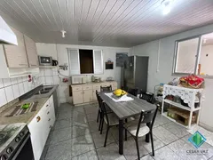 Casa com 3 Quartos à venda, 247m² no Barreiros, São José - Foto 6