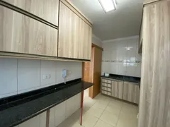 Apartamento com 3 Quartos para alugar, 120m² no Vilamar, Praia Grande - Foto 20