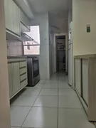Apartamento com 3 Quartos para alugar, 77m² no Calhau, São Luís - Foto 2