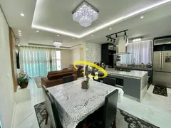 Casa de Condomínio com 3 Quartos à venda, 350m² no Chácara Roselândia, Cotia - Foto 1