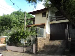 Casa com 3 Quartos para alugar, 200m² no São Sebastião, Porto Alegre - Foto 1