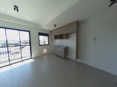 Apartamento com 3 Quartos para alugar, 68m² no São Geraldo, Araraquara - Foto 3