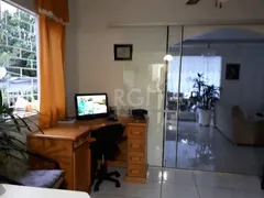 Casa com 4 Quartos à venda, 275m² no Vila Nova, Porto Alegre - Foto 71