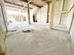 Loja / Salão / Ponto Comercial à venda, 97m² no Centro, Nilópolis - Foto 1