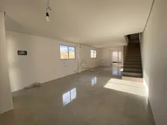Casa com 3 Quartos à venda, 150m² no Chácara Jaguari Fazendinha, Santana de Parnaíba - Foto 2
