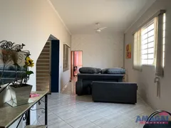 Conjunto Comercial / Sala para alugar, 260m² no Sao Joao, Jacareí - Foto 1