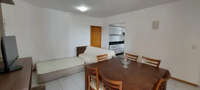 Apartamento com 2 Quartos à venda, 67m² no Barreiros, São José - Foto 3