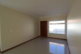 Casa com 3 Quartos à venda, 154m² no Bom Retiro, Joinville - Foto 2