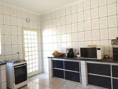 Fazenda / Sítio / Chácara com 3 Quartos à venda, 250m² no Conjunto Habitacional Jardim das Palmeiras, Ribeirão Preto - Foto 14