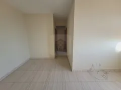 Apartamento com 3 Quartos para alugar, 71m² no Tubalina, Uberlândia - Foto 5