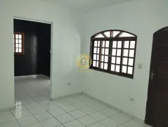 Casa com 3 Quartos à venda, 210m² no Parque dos Principes, Jacareí - Foto 9