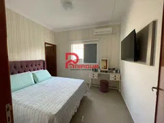 Casa com 4 Quartos à venda, 221m² no Balneario Florida, Praia Grande - Foto 14