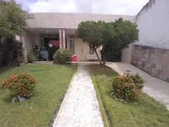 Casa com 4 Quartos à venda, 250m² no São José, Aracaju - Foto 1