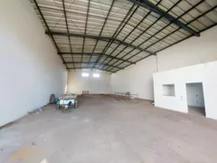 Galpão / Depósito / Armazém para alugar, 430m² no Distrito Industrial, Uberlândia - Foto 5