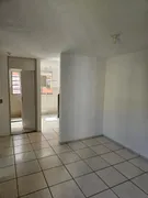 Apartamento com 2 Quartos para alugar, 50m² no Santa Cruz, Rio de Janeiro - Foto 2