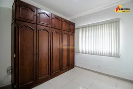 Casa com 3 Quartos à venda, 221m² no Santo Antonio, Divinópolis - Foto 11