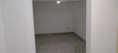 Casa com 4 Quartos à venda, 200m² no Jardim Maria Rosa, Taboão da Serra - Foto 28