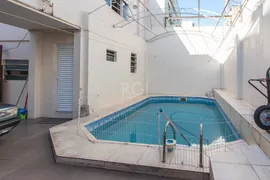 Casa com 4 Quartos à venda, 231m² no Cavalhada, Porto Alegre - Foto 31