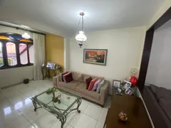 Casa com 3 Quartos à venda, 150m² no Alípio de Melo, Belo Horizonte - Foto 5