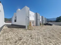 Casa de Condomínio com 2 Quartos à venda, 85m² no Rio Do Ouro, Caraguatatuba - Foto 4