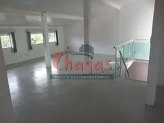 Conjunto Comercial / Sala para alugar, 323m² no Jardim Primavera, Caraguatatuba - Foto 4