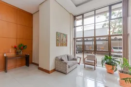 Apartamento com 2 Quartos à venda, 59m² no Santana, Porto Alegre - Foto 8