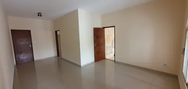 Casa com 3 Quartos para alugar, 170m² no Jardim Mesquita, Jacareí - Foto 4