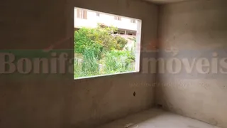 Casa com 4 Quartos à venda, 144m² no Aterrado Bacaxa, Saquarema - Foto 18