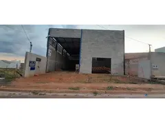 Galpão / Depósito / Armazém para alugar, 220m² no Shopping Park, Uberlândia - Foto 1