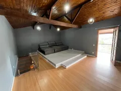 Casa com 3 Quartos à venda, 440m² no Mosela, Petrópolis - Foto 10