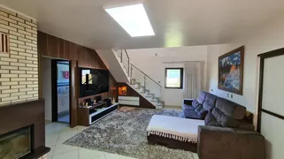 Casa com 3 Quartos à venda, 223m² no Mina Brasil, Criciúma - Foto 1