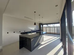 Casa de Condomínio com 4 Quartos à venda, 226m² no Residencial Goiânia Golfe Clube, Goiânia - Foto 11
