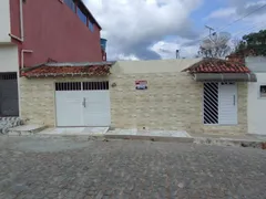 Casa com 3 Quartos à venda, 200m² no RENDEIRAS, Caruaru - Foto 1