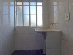 Apartamento com 2 Quartos para alugar, 60m² no Romeu Santini, São Carlos - Foto 9