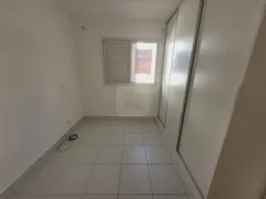 Apartamento com 2 Quartos para alugar, 65m² no Santa Mônica, Uberlândia - Foto 11