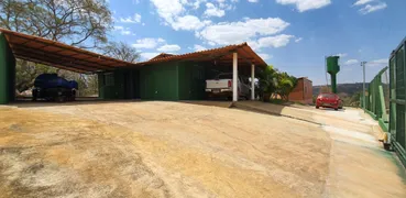 Casa com 4 Quartos à venda, 200m² no Centro, Alexânia - Foto 2