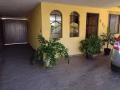 Casa com 3 Quartos à venda, 187m² no Vila Melhado, Araraquara - Foto 3