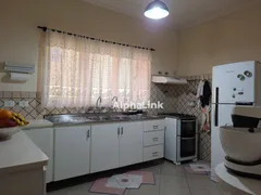 Casa de Condomínio com 3 Quartos à venda, 388m² no Tarumã, Santana de Parnaíba - Foto 9