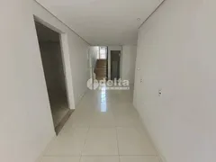 Casa Comercial com 4 Quartos para alugar, 400m² no Morada da Colina, Uberlândia - Foto 26