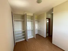 Apartamento com 3 Quartos para alugar, 73m² no Terra Bonita, Londrina - Foto 13