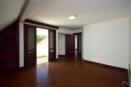 Casa com 1 Quarto à venda, 405m² no Tarumã, Curitiba - Foto 23