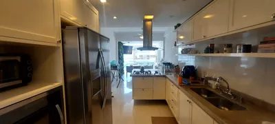 Apartamento com 3 Quartos para alugar, 199m² no Brooklin, São Paulo - Foto 43