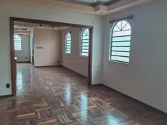 Casa com 3 Quartos à venda, 171m² no Centro, Araraquara - Foto 4