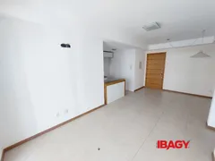 Apartamento com 2 Quartos para alugar, 83m² no Abraão, Florianópolis - Foto 3