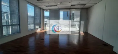 Conjunto Comercial / Sala para venda ou aluguel, 226m² no Vila Olímpia, São Paulo - Foto 17