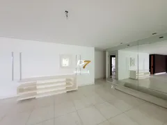 Apartamento com 4 Quartos à venda, 250m² no Belvedere, Belo Horizonte - Foto 9