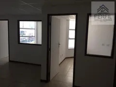 Conjunto Comercial / Sala à venda, 438m² no Caminho Das Árvores, Salvador - Foto 18